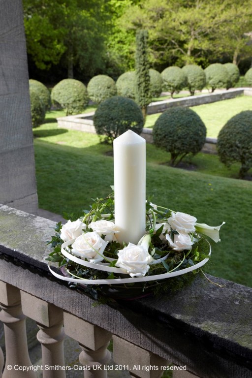 F003H Candle Wreath