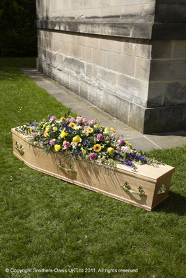 Double Ended Mixed Coffin spray