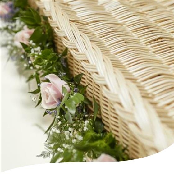 Cottage Garden Garland