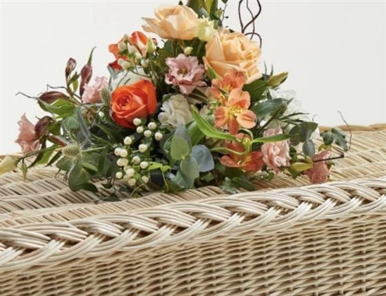 Natural Mixed Posy CoOp