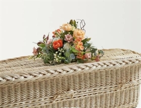 Natural Mixed Posy CoOp